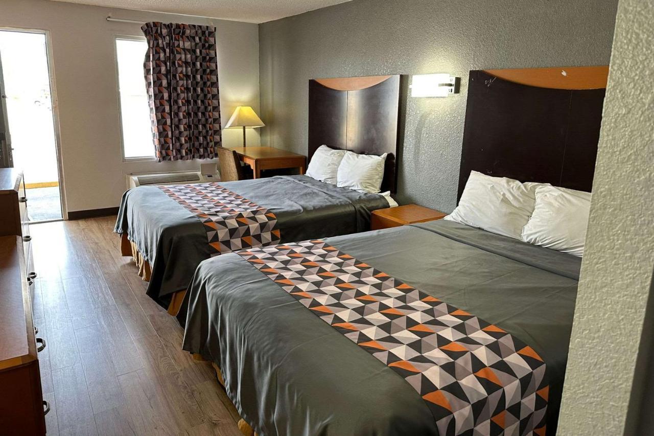 Rodeway Hotel Hopkinsville